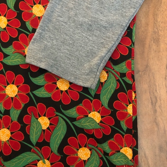 Floral Randy Unisex LuLaRoe Baseball T - Picture 3 of 8